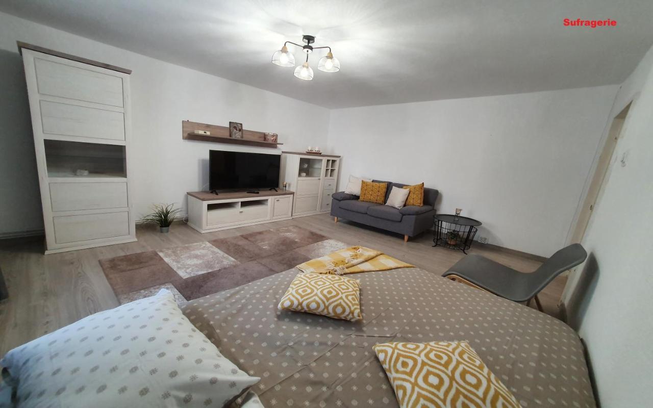 Mia Central Apart, 3 Rooms, 2 Baths, Afi Mall Braszów Zewnętrze zdjęcie